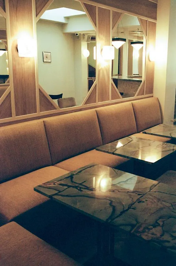 Hotel Habituel Paris 4*,  France